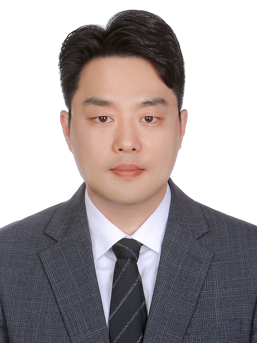 신우열조교수 사진