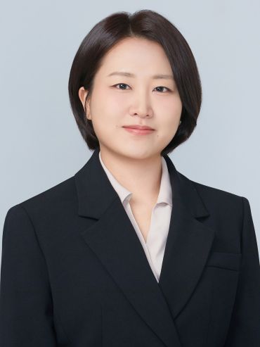 성예진조교수 사진